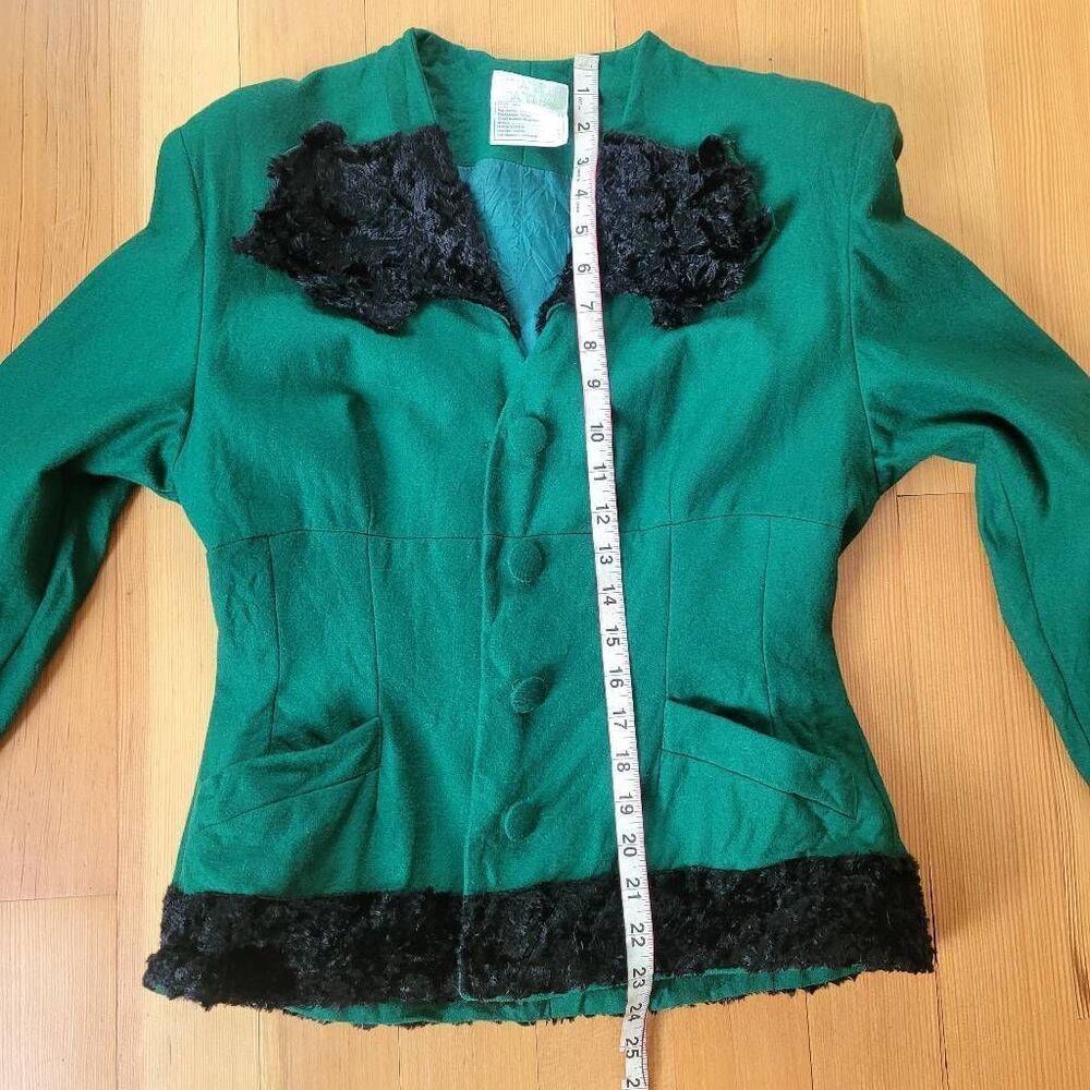 Vintage Emmanuelle Khanh Paris forest‎ green suit with faux fur trim glam - Picture 15 of 16